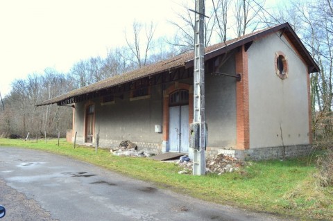 Vente Local commercial , 180 m2 en Saône et Loire (71) en France