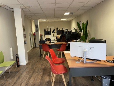 Vente Local commercial , 47 m2 à Toulouse (31400) en France