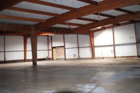 Vente Local commercial , 1700 m2 en Saône et Loire (71) en France