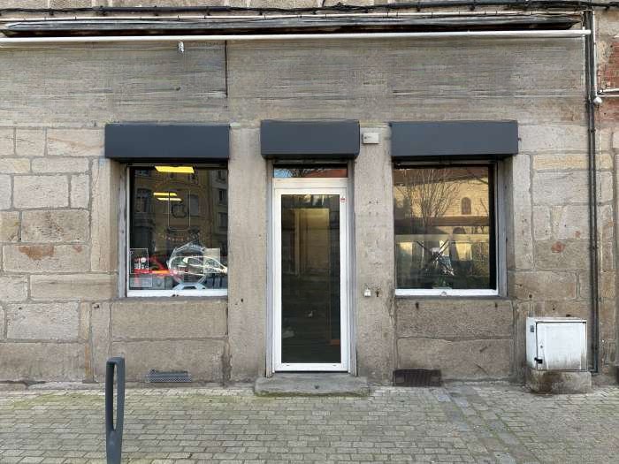 Vente Téléphonie, Informatique / Electronique, 60 m2 dans le centre ville, à Saint-Chamond (42400)