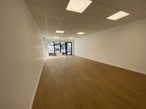 Vente Bureaux / Locaux professionnels, 70 m2 à Toulouse (31500) en France