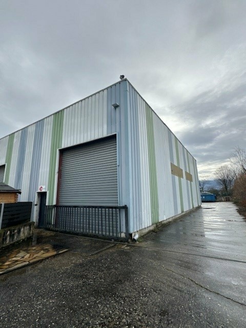 Vente Local d'activité / Entrepôt, 380 m2 à Chambéry (73000)