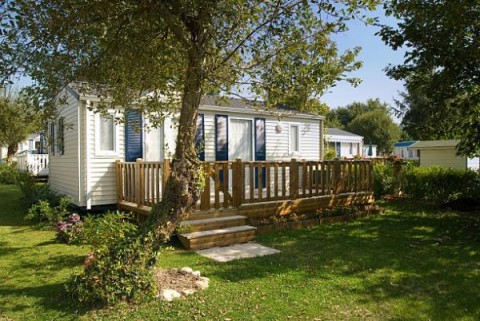 Vente A vendre beau camping à 5 kms des plages (sud Charente Maritime 17)