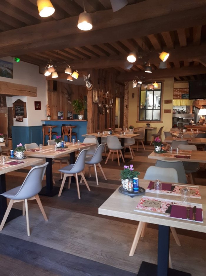 Vente Bar- restaurant en centre ville, dans le Loiret (45) en France