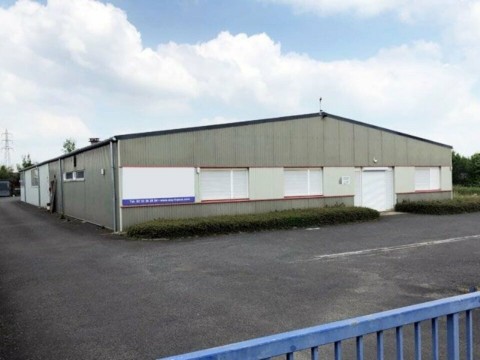 Vente Bâtiment industriel de 840 m2 à Argentan (61200)