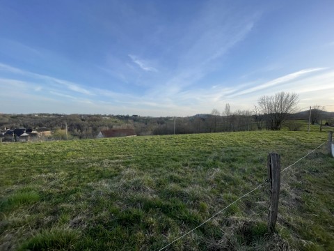 Vente Terrain à Objat (19130) en France