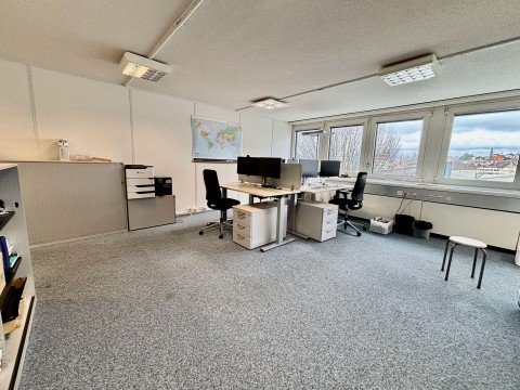 Vente Bureaux / Locaux professionnels Dernier bureau disponible 144 m2, nombreux parkings et accès autoroute, 144 m2 à Bussigny