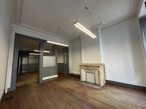 Vente Bureaux / Locaux professionnels, 180 m2 à Toulouse (31000) en France