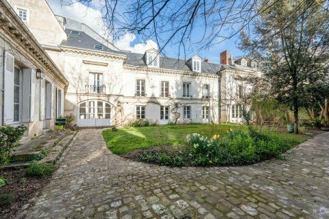 Vente Hôtel bureau à Tours (37000)