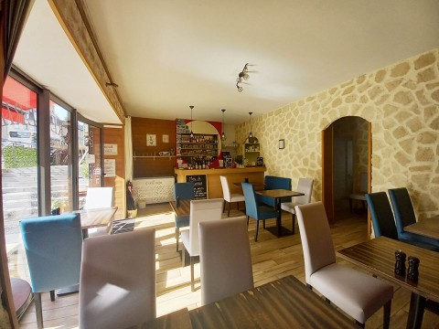 Vente Local commercial Bar, Crêperie 18 couverts avec terrasse à Fougères (35300) en France