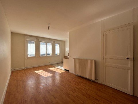 Vente Local commercial , 174 m2 à Nort-sur-Erdre (44390)