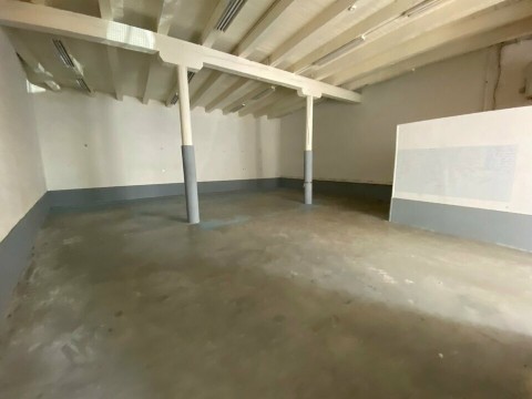 Vente Local commercial Bar, Centre de remise en forme, Local d'activité / Entrepôt à Marseille 4ème (13004) en France